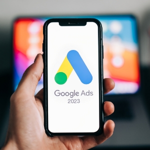 Verve News Articles Three Cons and Three Pros for Google Ads 2023